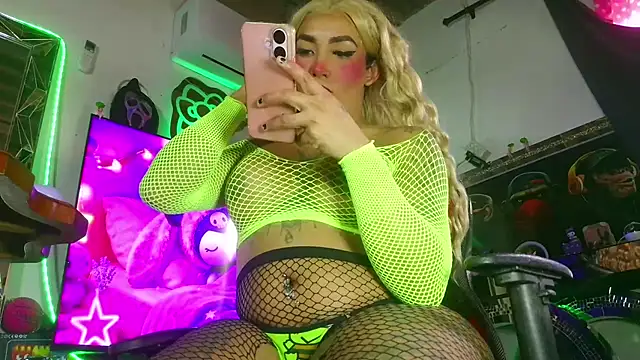 candy aass online show from 07-29-26, 09:47