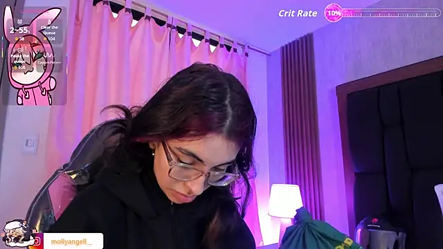 Molly A online show from 05-31-26, 03:18