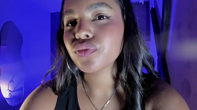 ZoeyMonroe  online show from 05-29-26, 03:01