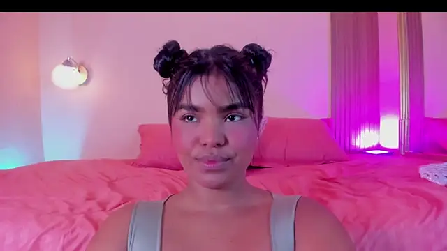 ZoeyMonroe  online show from 04-11-26, 03:14