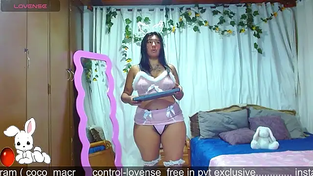 manu coco online show from 04-06-26, 03:02