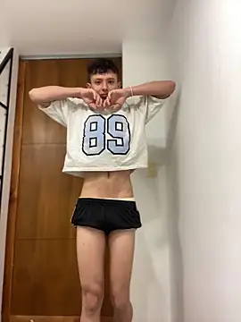 Daniel Roy online show from 03-10-26, 01:15