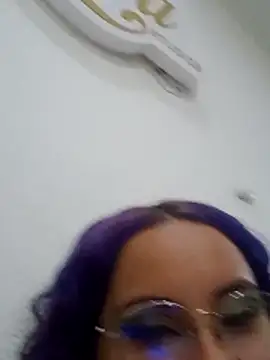 Liily Foxxy online show from 04-27-26, 10:57