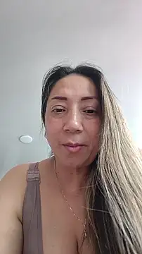 emma0304 online show from 03-31-26, 09:39