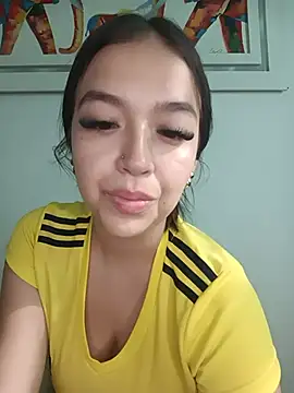 Kitty Loveee online show from 06-27-26, 09:10