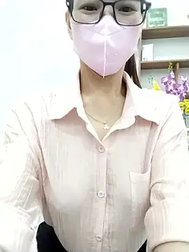 Mai phuong online show from 04-21-26, 12:23