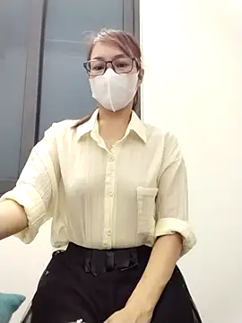 Mai phuong online show from 03-31-26, 01:07