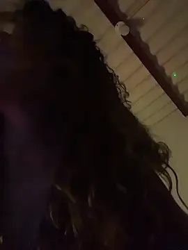 Snapshot of Twoshotsparty420 chatting on 03-27-26, 06:00 Twoshotsparty420 online show from 03-27-26, 06:00