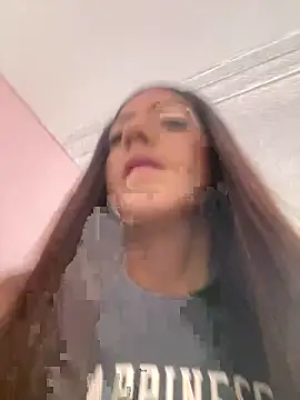 Snapshot of Electra_Pinkk chatting on 05-01-26, 01:49 Electra Pinkk online show from 05-01-26, 01:49