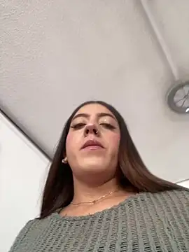 Snapshot of Electra_Pinkk chatting on 05-31-26, 02:12 Electra Pinkk online show from 05-31-26, 02:12