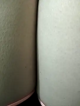 Amanda  ena- online show from 04-15-26, 02:43