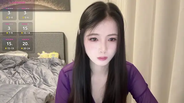 yaoyao-999 online show from 05-15-26, 08:56
