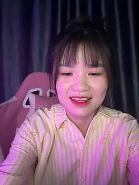 Cum-withyou online show from 04-12-26, 09:45