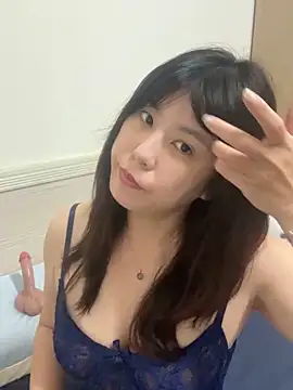 vivi131927 online show from 05-06-26, 02:10