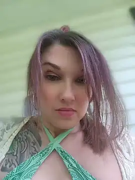 NicolePearl online show from 07-16-26, 05:43