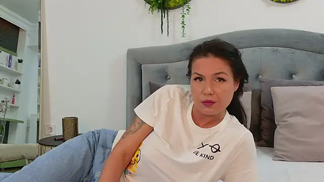 AnneRey online show from 04-21-26, 07:26