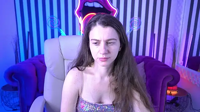 LittleJulii online show from 05-24-26, 07:14
