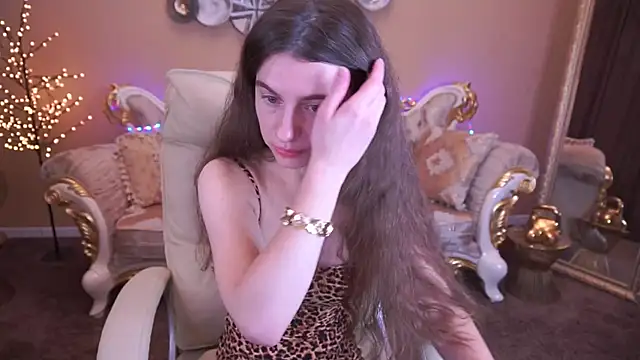 LittleJulii online show from 03-19-26, 03:45