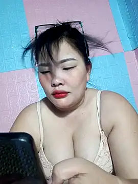 Irene-01 online show from 05-27-26, 04:47
