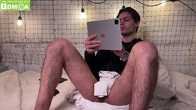 Daniel Vibe online show from 03-11-26, 01:43