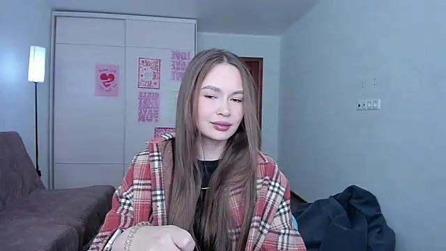 kittiangel00 online show from 04-08-26, 04:25