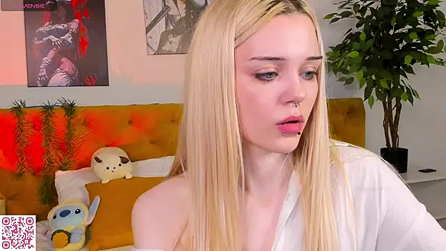 Snapshot of Mimi_angels chatting on 06-01-26, 01:17 Mimi angels online show from 06-01-26, 01:17