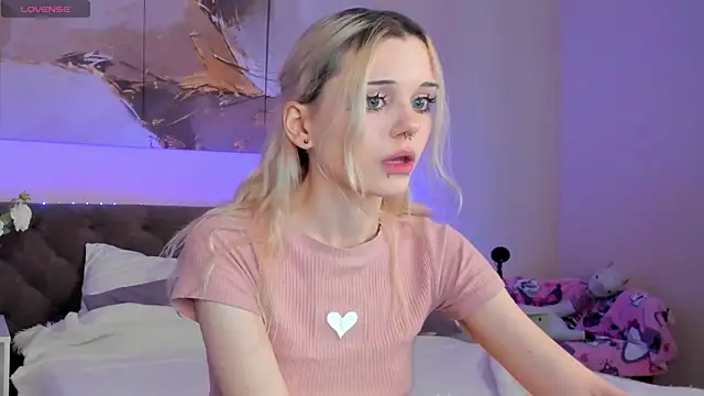 Mimi angels online show from 04-08-26, 12:34