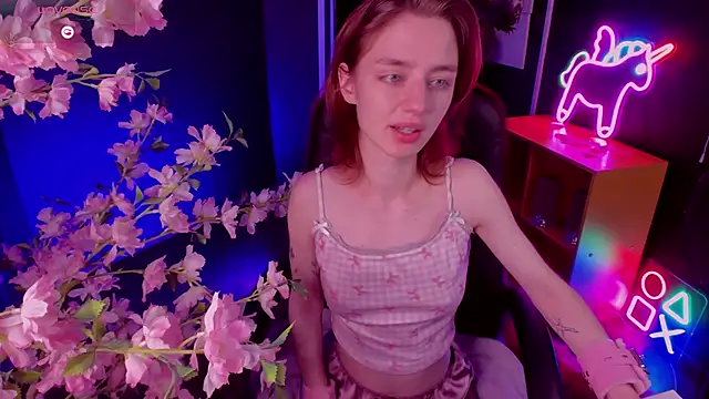 Pretty Victoria online show from 04-22-26, 11:06