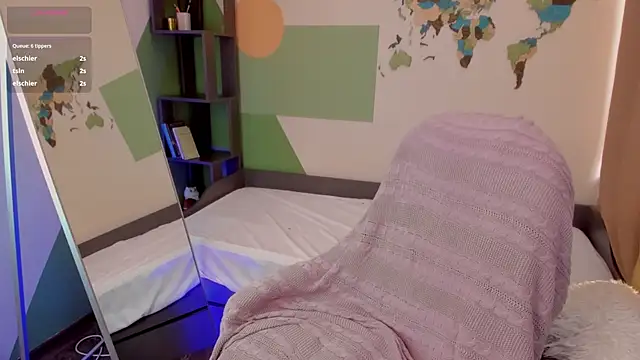 Pretty Victoria online show from 04-06-26, 06:36