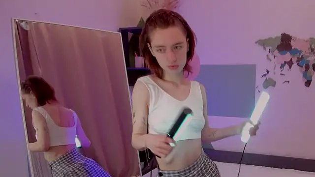 Pretty Victoria online show from 04-11-26, 06:32