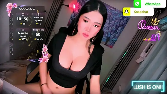 xBigSurpriseLorainex online show from 05-19-26, 01:18