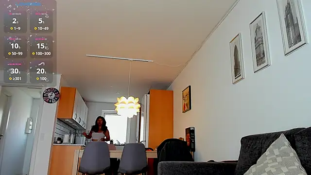 nanilovee online show from 05-29-26, 10:43