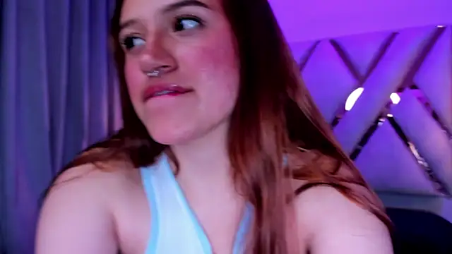 megan vg online show from 04-22-26, 03:46