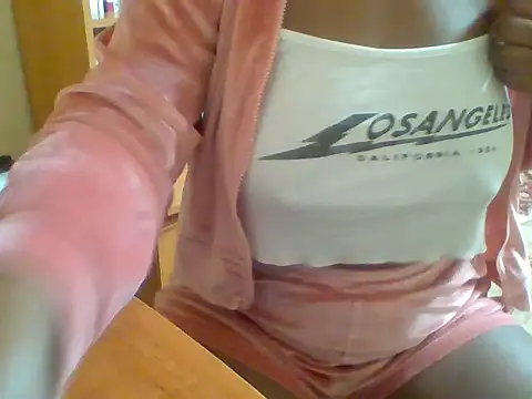 melaninebony2 online show from 03-17-26, 06:05