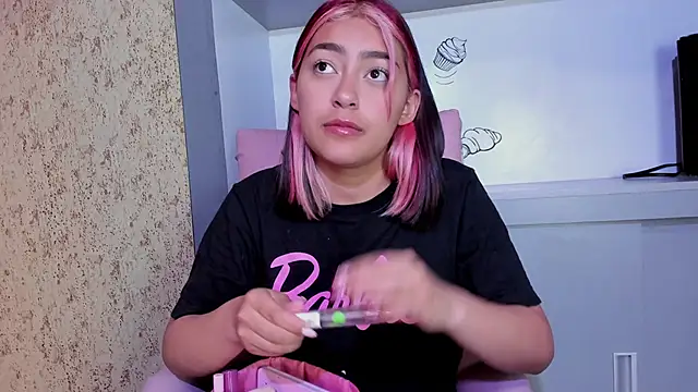 PinkyyPieee  online show from 03-13-26, 11:15