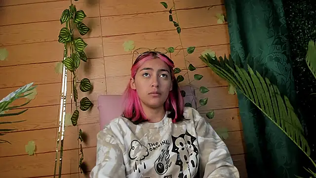 PinkyyPieee  online show from 03-25-26, 11:42