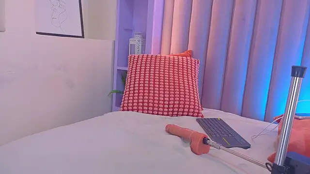Meganlove   online show from 06-11-26, 02:53
