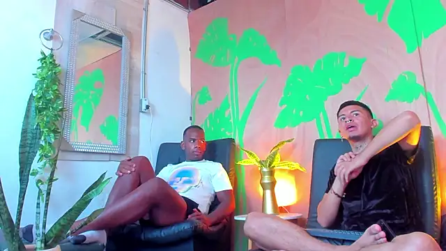 Snapshot of Itza_voss chatting on 03-13-26, 03:17 Itza voss online show from 03-13-26, 03:17