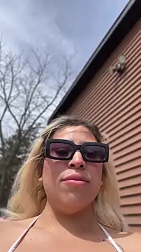 mxmxee online show from 04-17-26, 04:43