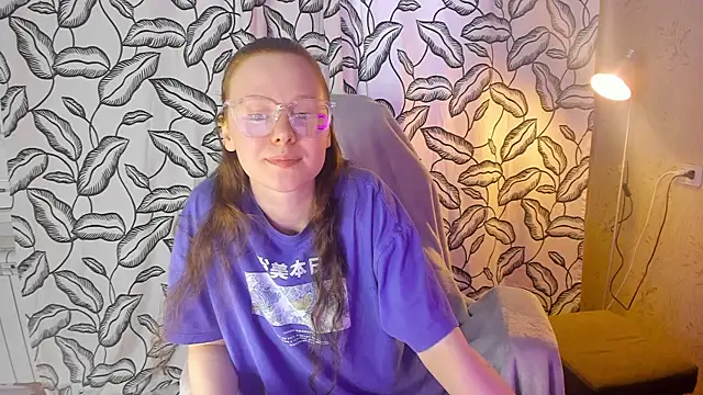 NikiCozy online show from 06-04-26, 02:27