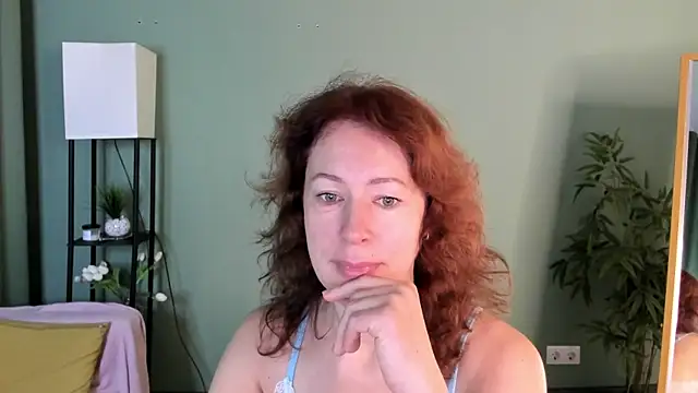 LeticiaRomano online show from 08-07-26, 04:07