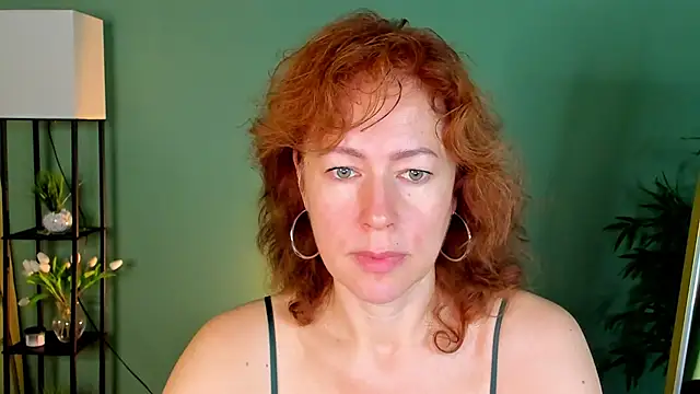 LeticiaRomano online show from 06-27-26, 04:07