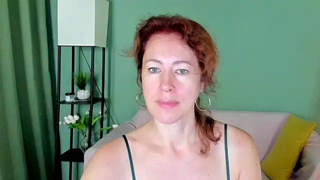 LeticiaRomano online show from 07-30-26, 04:00