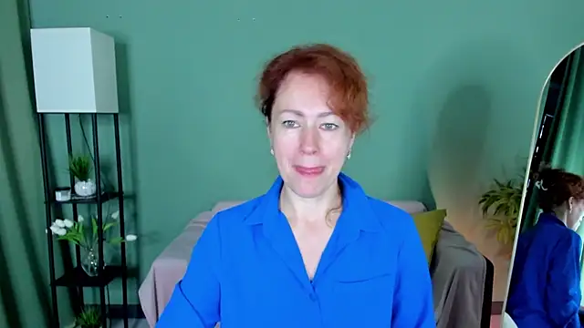 LeticiaRomano online show from 07-17-26, 04:10