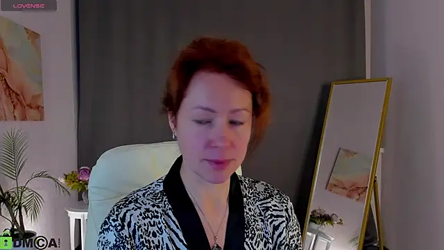 LeticiaRomano online show from 04-28-26, 04:06