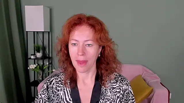 LeticiaRomano online show from 07-24-26, 04:08
