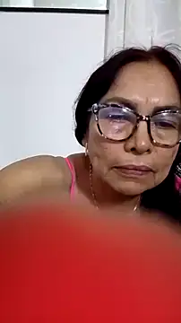 HOT LATINA20 online show from 04-18-26, 01:19