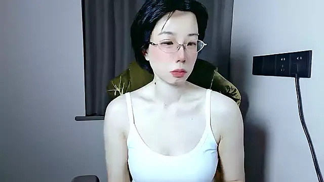 lin lin 520 520 online show from 05-19-26, 04:25