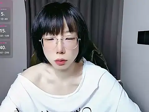 lin lin 520 520 online show from 04-07-26, 07:10