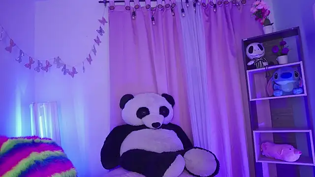 nahomy 2308 online show from 05-07-26, 11:46
